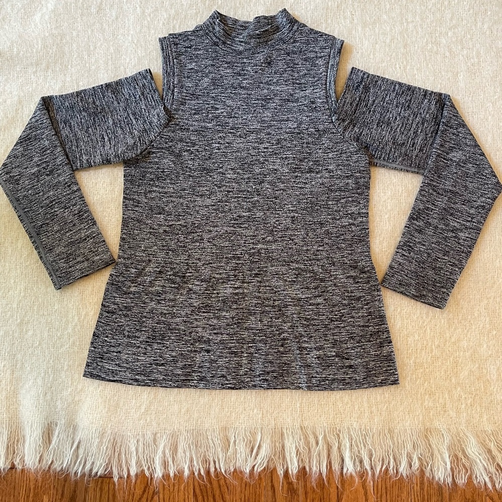 Zella Heathered Gray Cold Shoulder Blouse